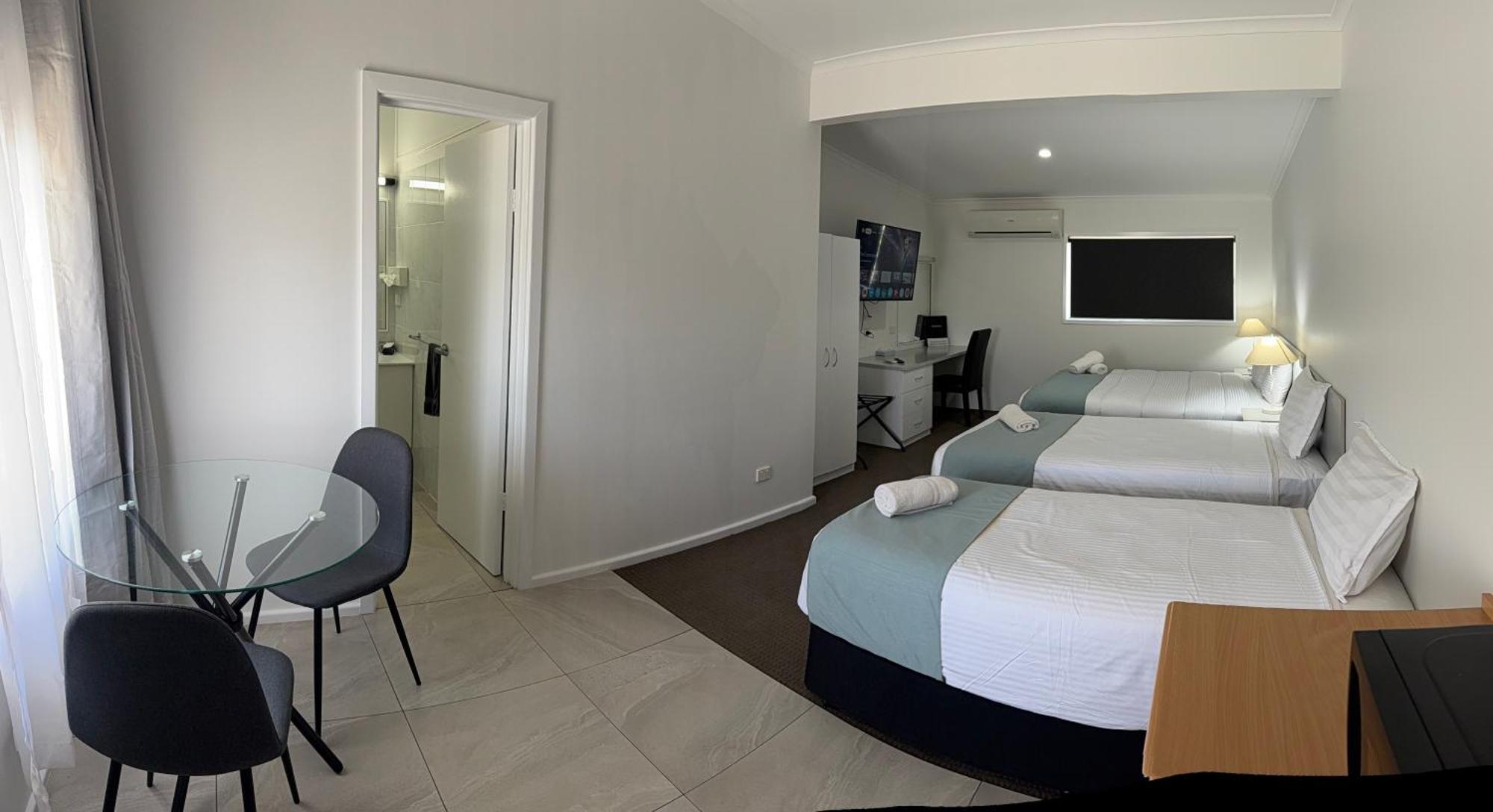גריפית' Mia Motel מראה חיצוני תמונה